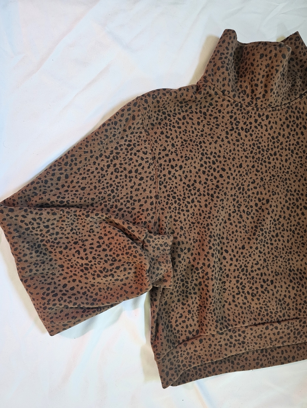 Abercrombie Cozy Brown Leopard Print Mock Turtleneck Women's Sweatshirt - Small - Picture 8 of 10